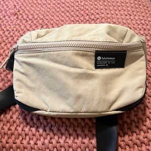 Lululemon Clean Lines Belt Bag - Trench